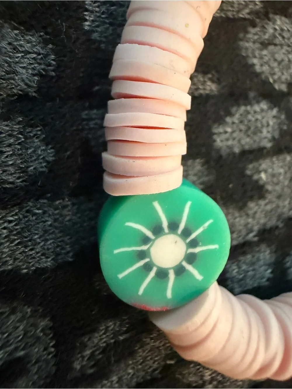 Kids Kiwi Bracelet With Pink Circle Beads